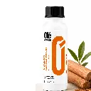 ole-aroma-golden-sandalwood-fragrance-oil-lifestyle.webp